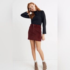 MADEWELL Stretch Velveteen Straight Zip Mini Skirt in Dark Cabernet Red Size 30